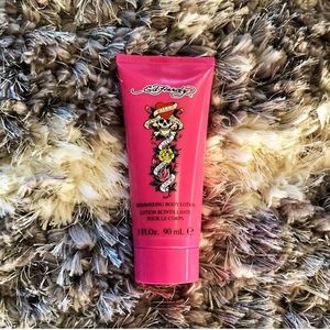 Ed Hardy shimmer lotion